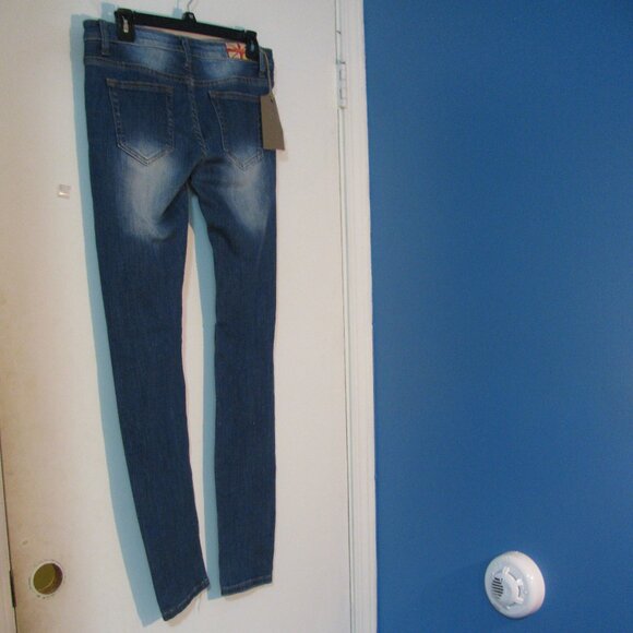 Machine Pour Neuf Mode Jeans Juniors 9 New NWT Distressed Skinny FINAL - Picture 6 of 7